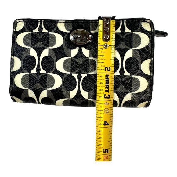 Coach Signature Black & White Accordion Wallet w/ Logo Clasp Multiple Card READ - Picture 5 of 8